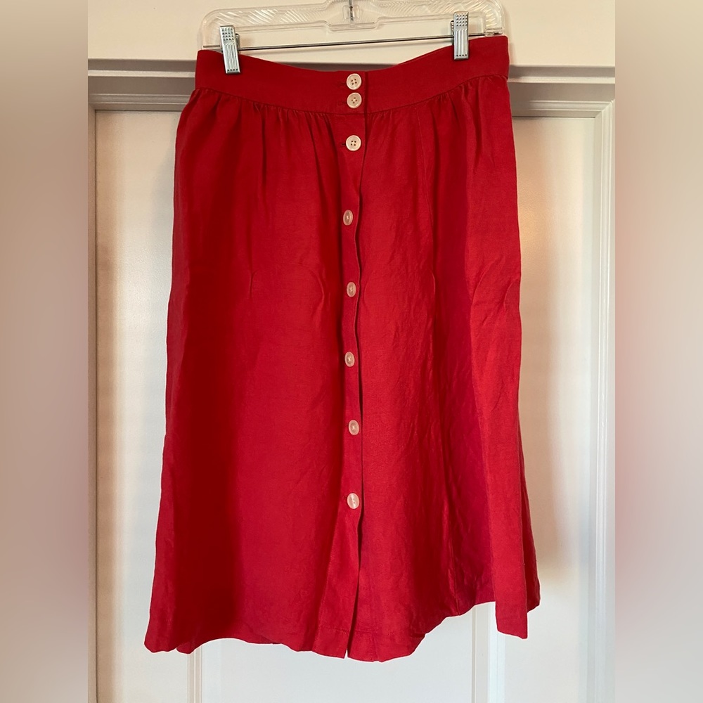 Loft poppy-red, a-line skirt with buttons. Size 6